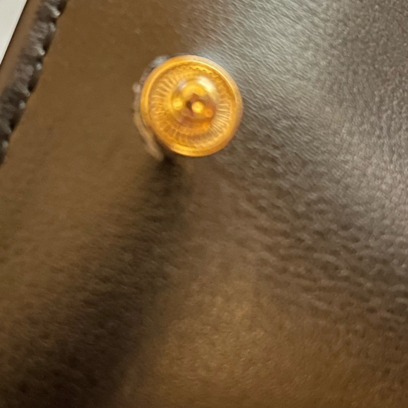 New With Defect Marc Jacobs Mini Empire City Black Leather Compact Coin Wallet - Picture 6 of 6